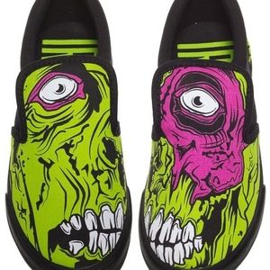 IRON FIST ZOMBIE CHOMPER SLIP ON